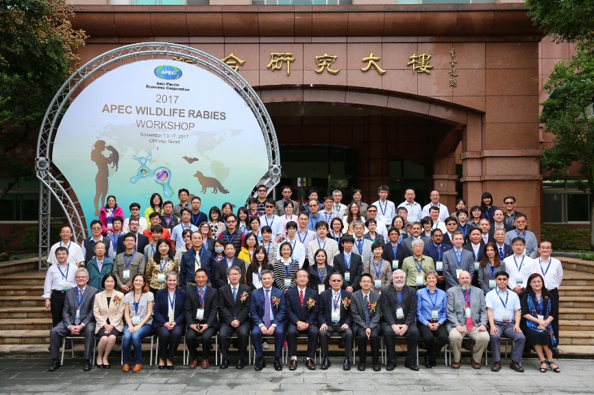 A group photo from the 2017 APEC Wildlife Rabies Workshop.