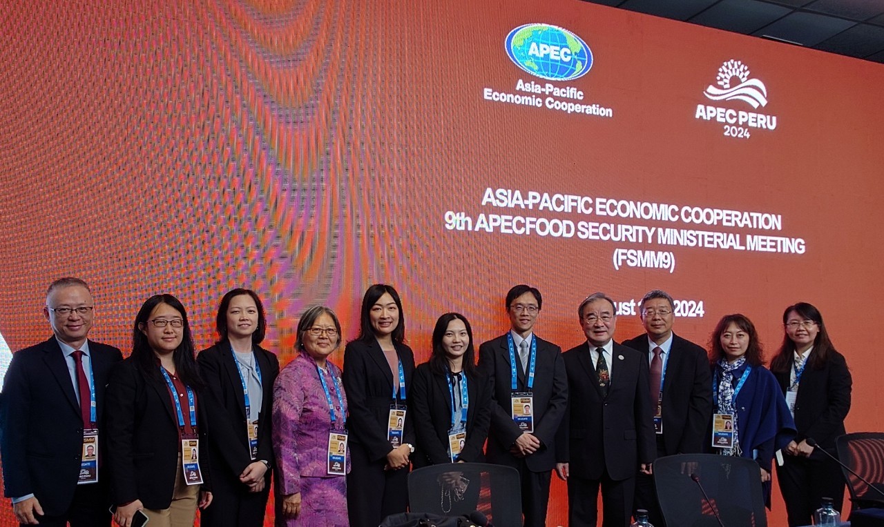 Deputy Minister of Agriculture Hu Jong-I (fourth from right) attended the APEC “2024 Food Security Ministerial Meeting” in Trujillo, Peru.